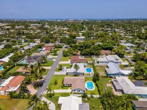 722 SW 28th Avenue Boynton Beach FL 33435