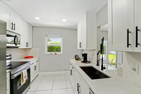 722 SW 28th Avenue Boynton Beach FL 33435