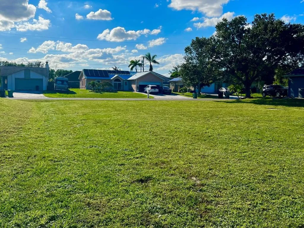 3813 SW Kakopo Street Port St Lucie FL 34953