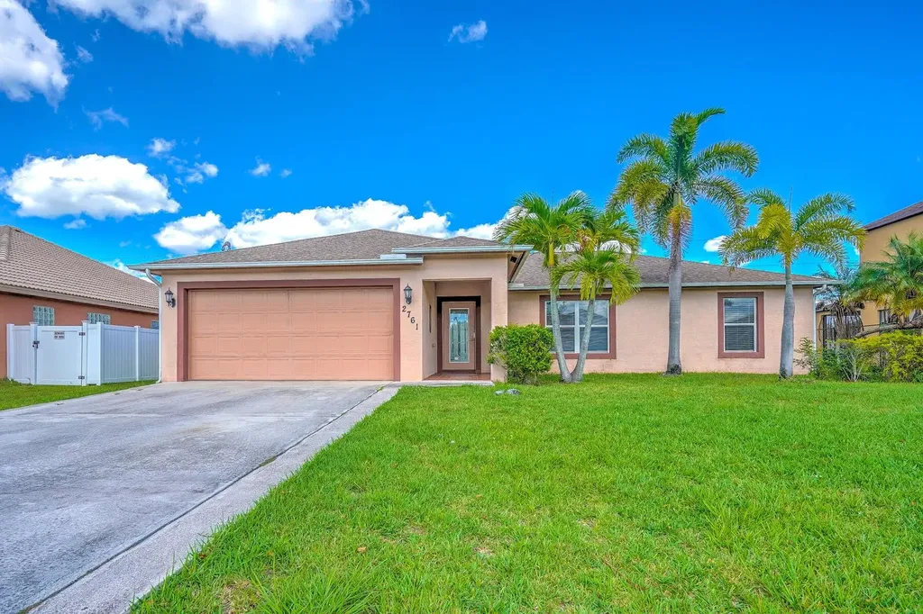 2761 SW Onaway Avenue Port St Lucie FL 34987