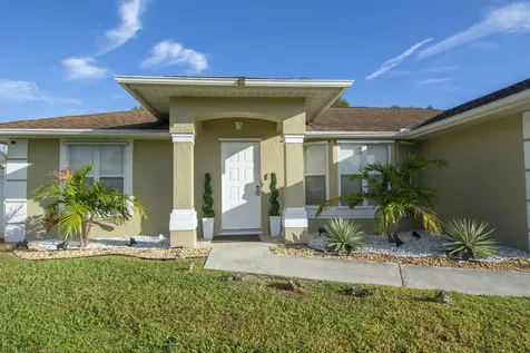 475 SW Ryder Road Port St Lucie FL 34953