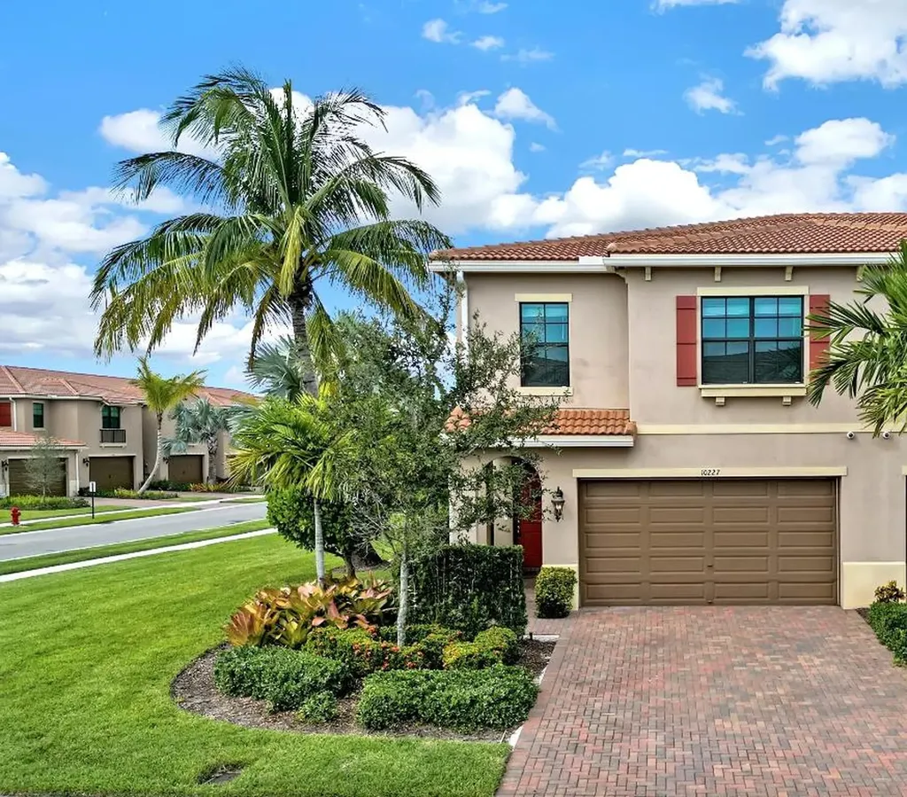 10227 Akenside Drive Boca Raton FL 33428