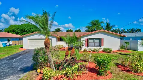 1135 SW 25th Avenue Boynton Beach FL 33426