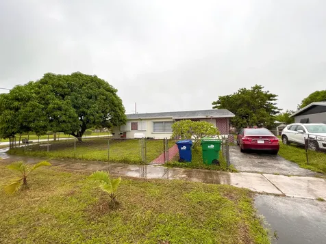 2485 NW 176th Terrace Miami Gardens FL 33056