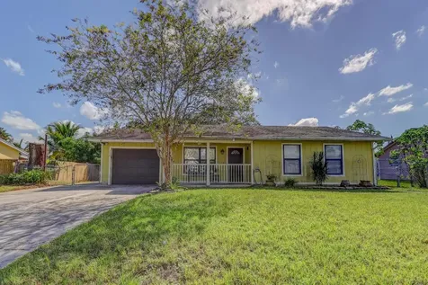 554 NW Marion Avenue Port St Lucie FL 34983