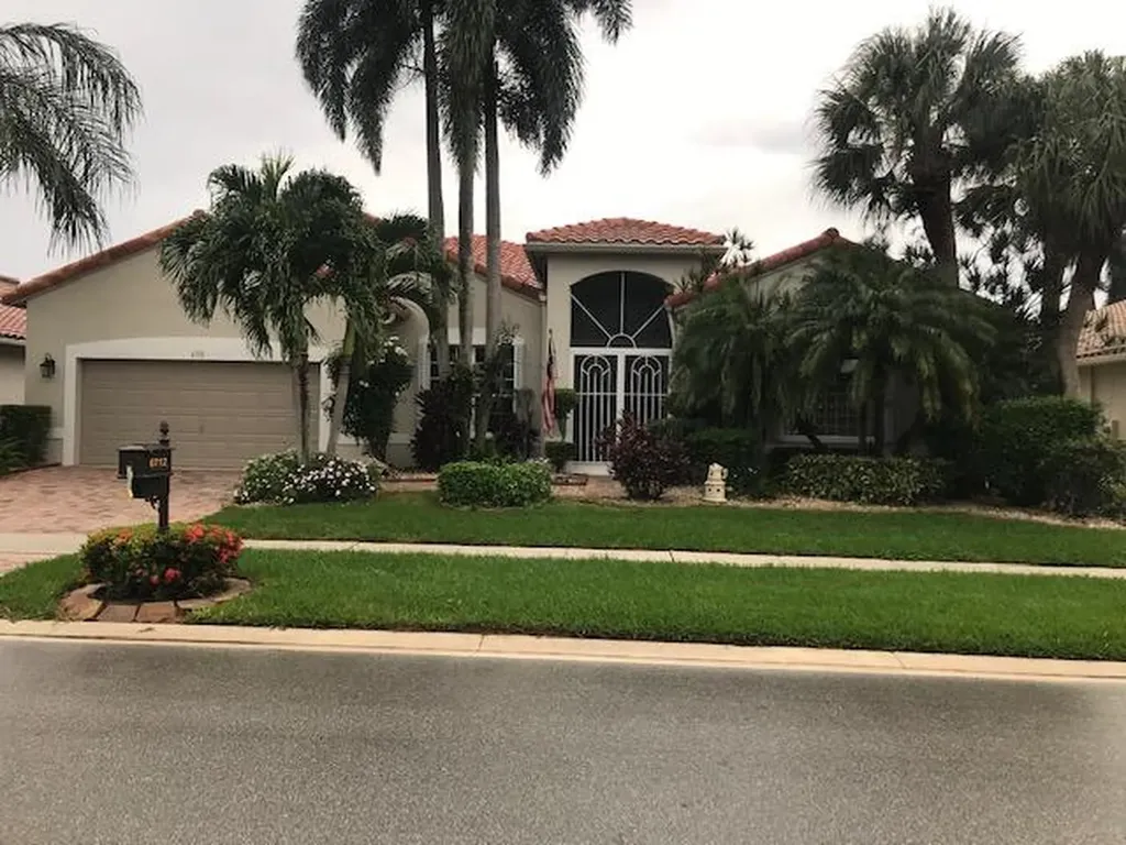 6712 E Liseron Boynton Beach FL 33437