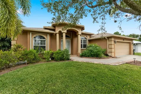 1126 SW Fargo Avenue Port St Lucie FL 34953