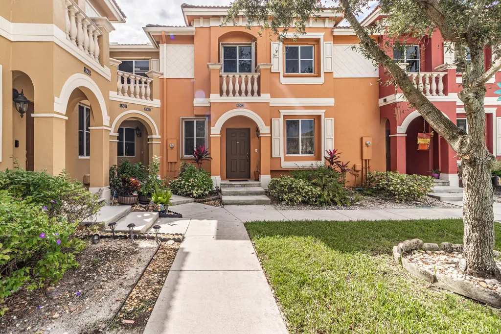 8902 SW 19th Street Miramar FL 33025
