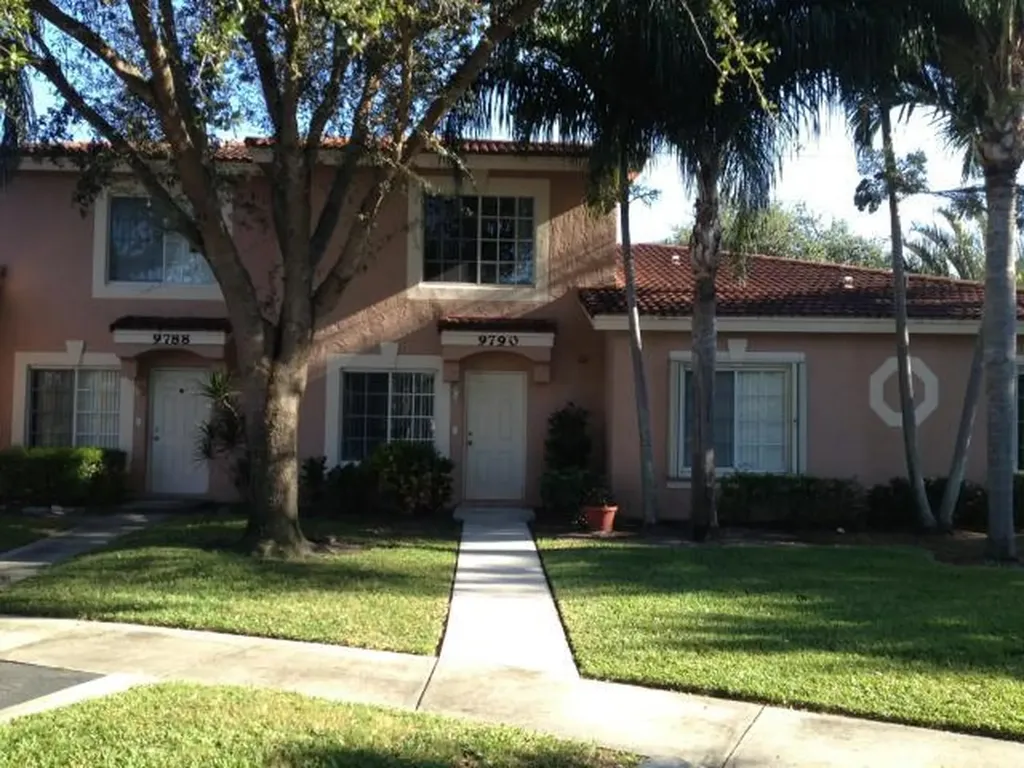 9790 Kamena Circle Boynton Beach FL 33436