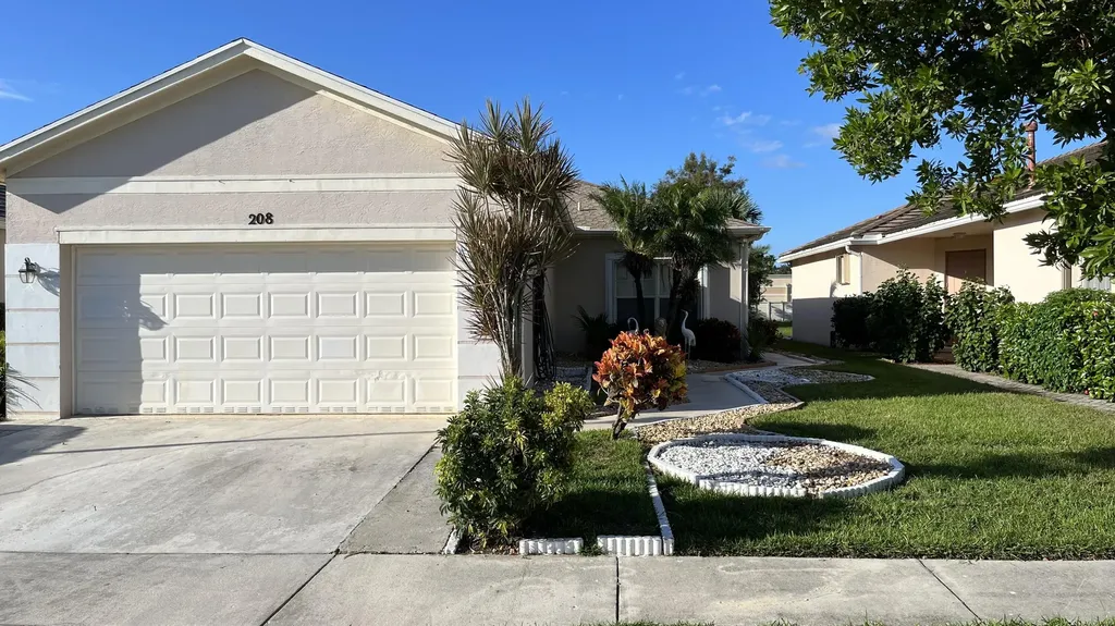 208 SW Coconut Key Way Port St Lucie FL 34986