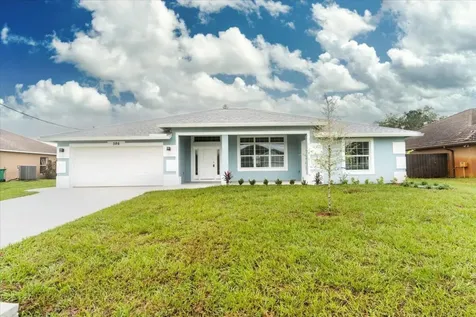 386 SW Mccomb Avenue Port St Lucie FL 34953