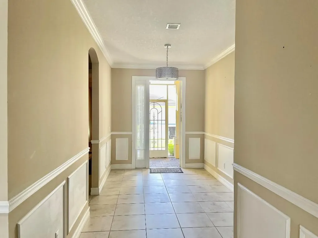 6152 NW Kendra Lane Port St Lucie FL 34983