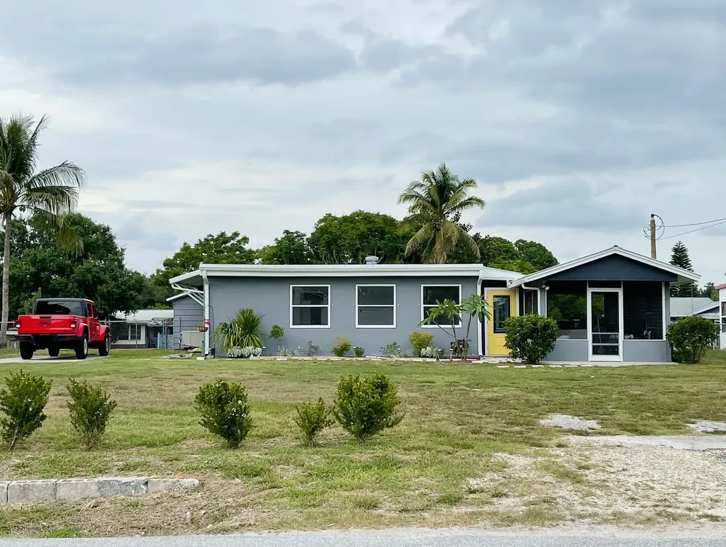 3511 SE 28th Street Okeechobee FL 34974