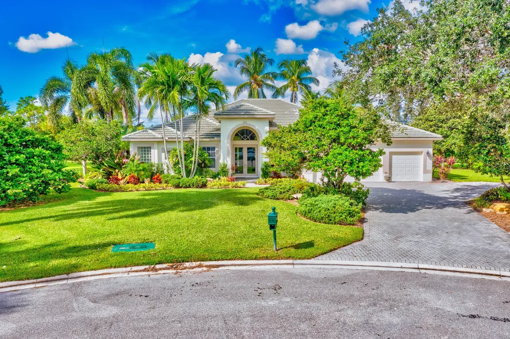 11894 Dunbar Court Palm Beach Gardens FL 33412