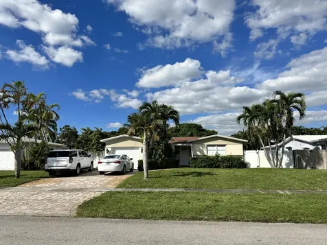 5421 Tyler Street Hollywood FL 33021