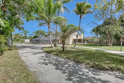 5323 Club Road Haverhill FL 33415