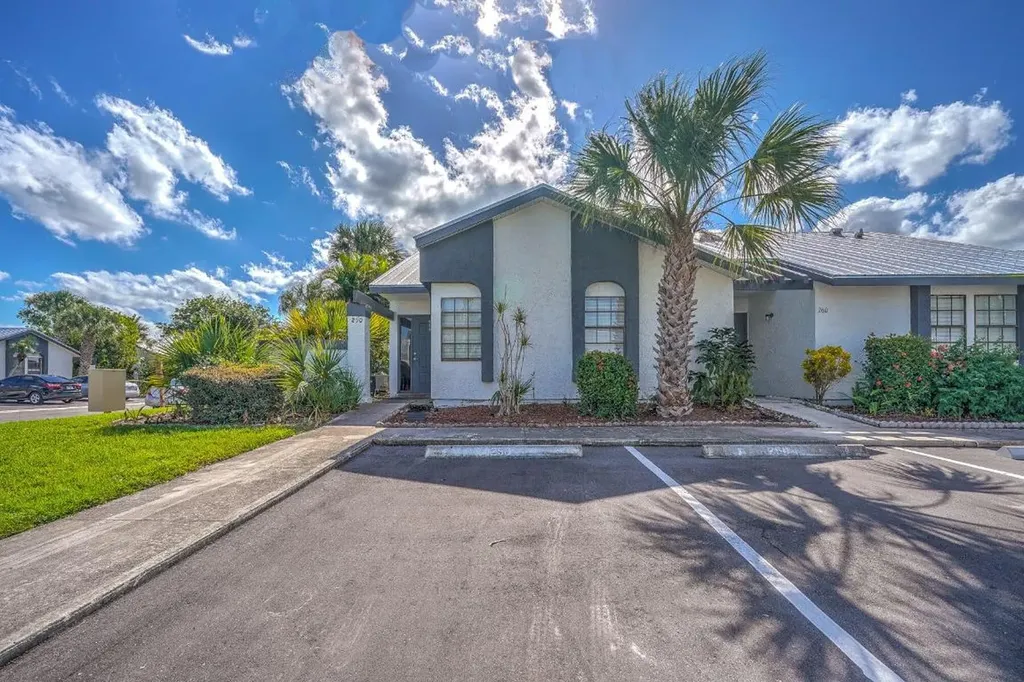 250 SW Sterret Circle Port St Lucie FL 34953