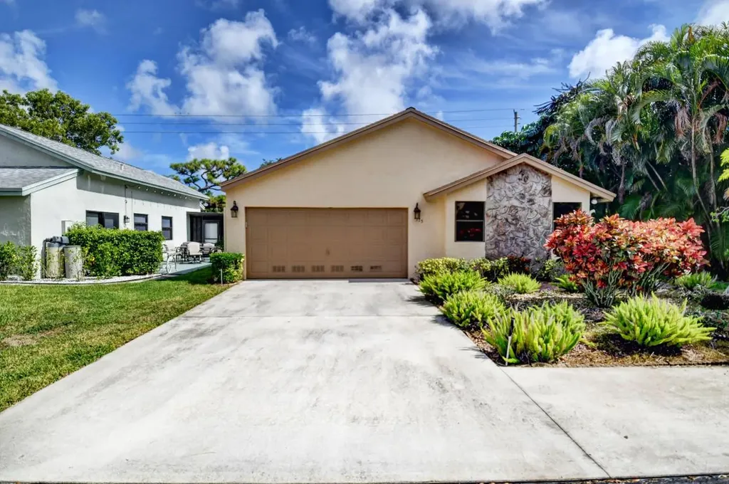 1375 NW 23rd Lane Delray Beach FL 33445