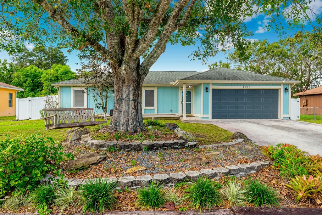 1986 SW Granello Terrace Port St Lucie FL 34953