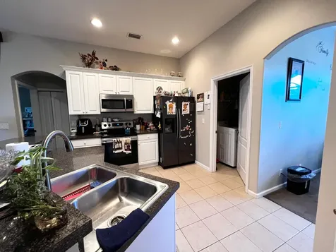 2471 SW Madiera Street Port St Lucie FL 34953