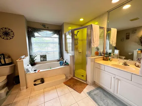 2471 SW Madiera Street Port St Lucie FL 34953