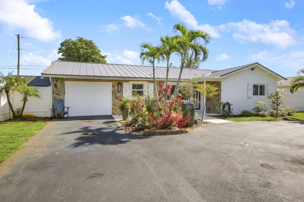 19980 Hibiscus Drive Jupiter FL 33469