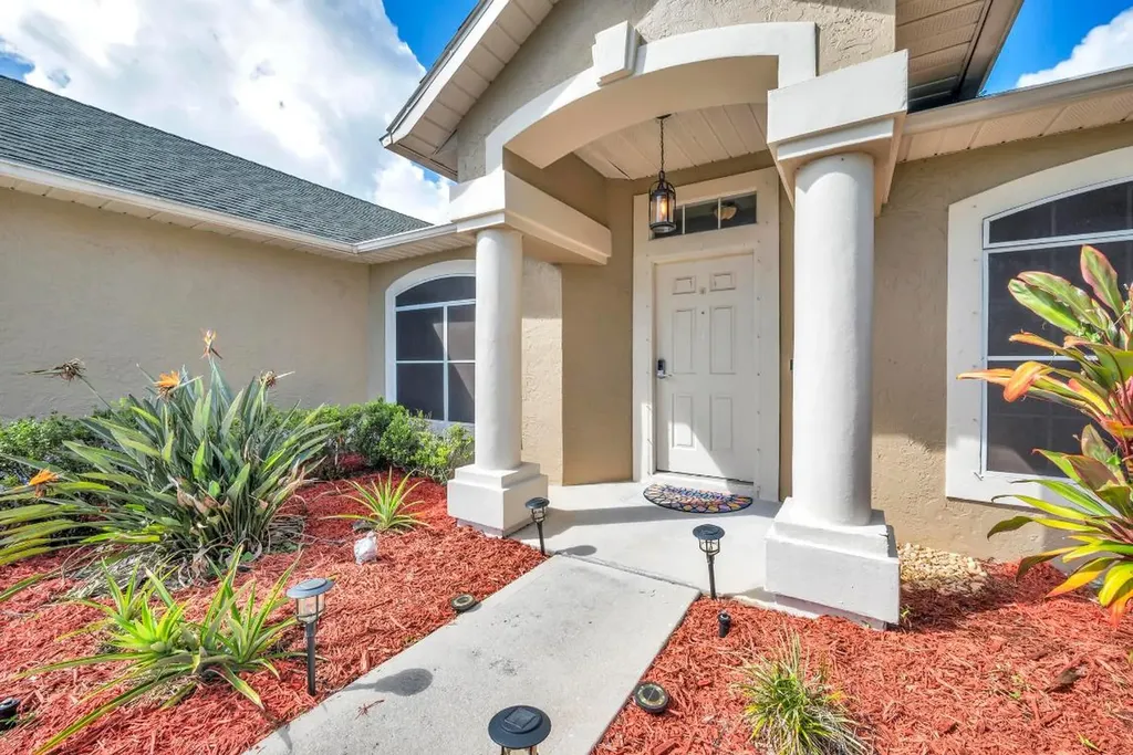 2422 SE Watercrest Street Port St Lucie FL 34984