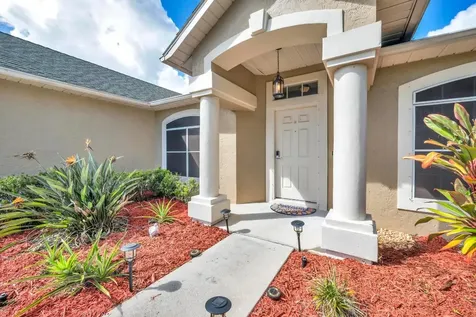 2422 SE Watercrest Street Port St Lucie FL 34984