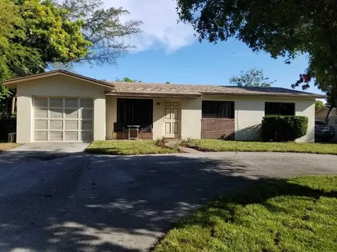260 NW 36th Street Boca Raton FL 33431