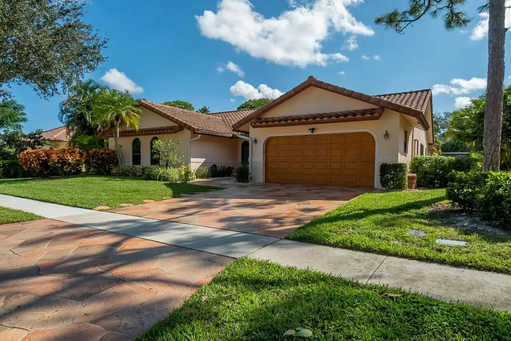 2872 NW 28th Street Boca Raton FL 33434