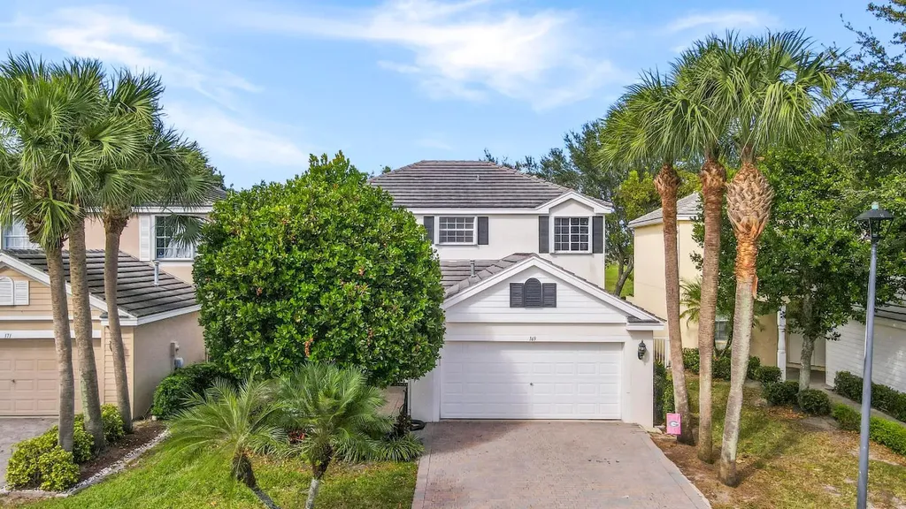 169 Berenger Walk Royal Palm Beach FL 33414