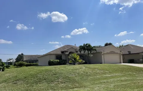 2698 SW Union Terrace Port St Lucie FL 34953