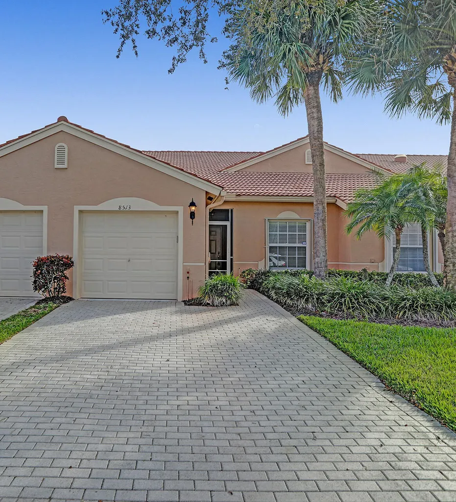 8513 Logia Circle Boynton Beach FL 33472