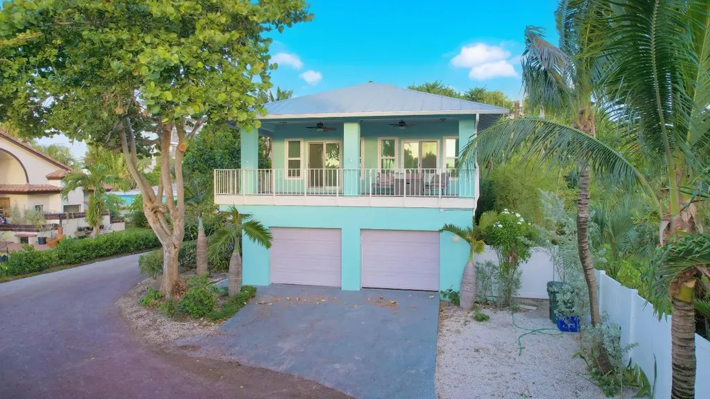 952 Lake Wyman Road Boca Raton FL 33431