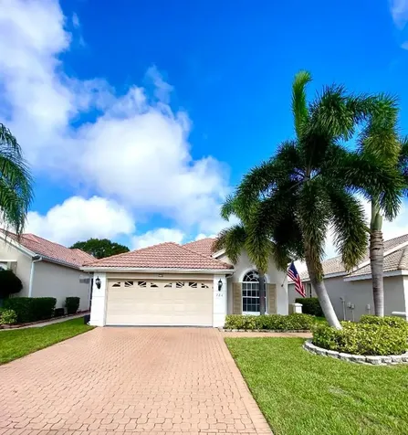 724 SW Aruba Bay Port St Lucie FL 34986