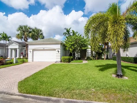 528 SW Lake Manatee Way Port St Lucie FL 34986