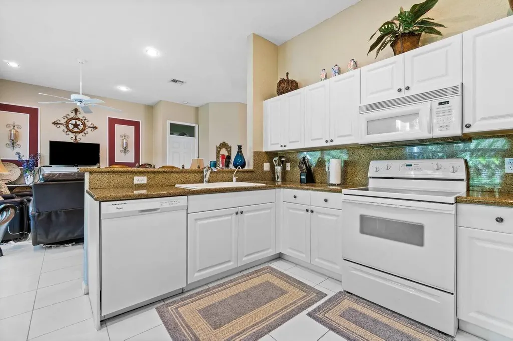 7940 Rockford Road Boynton Beach FL 33472