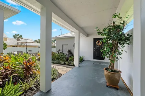 10451 SW Sarah Way Port St Lucie FL 34987