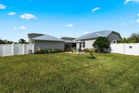 10451 SW Sarah Way Port St Lucie FL 34987