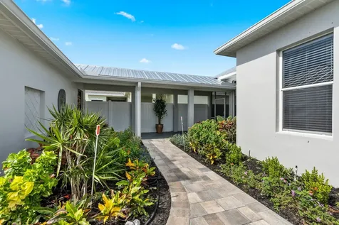 10451 SW Sarah Way Port St Lucie FL 34987