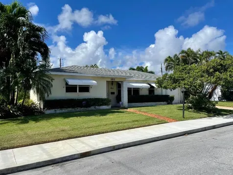 1811 N J Terrace Lake Worth Beach FL 33460