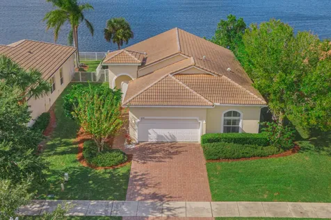 6108 Santa Margarito Drive Fort Pierce FL 34951