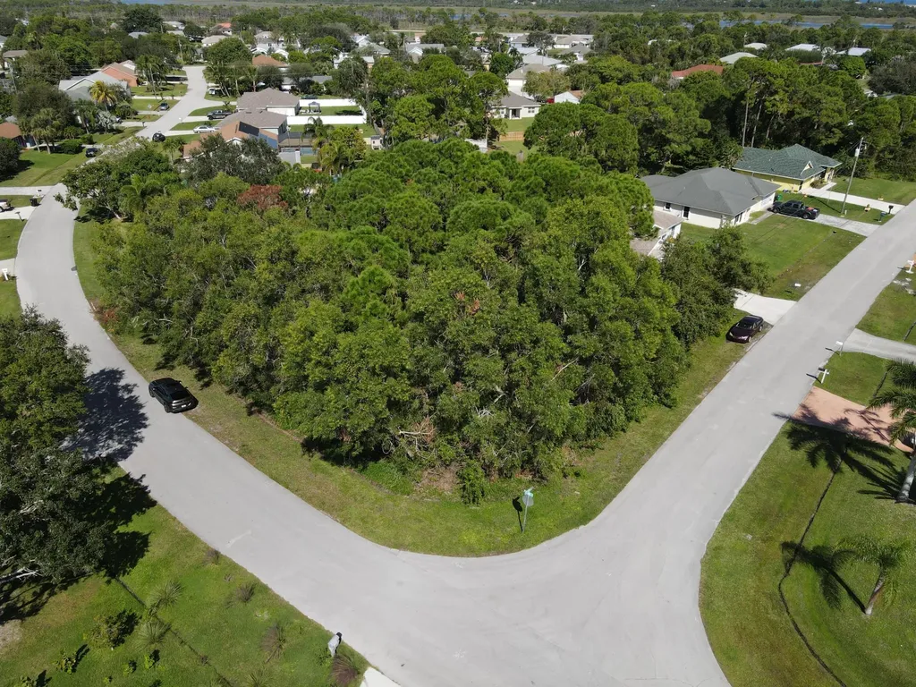 2801 SE Cabana Lane Port St Lucie FL 34952