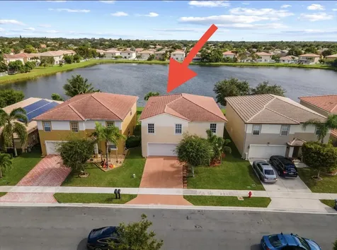6626 Rainwood Cove Lane Lake Worth FL 33463