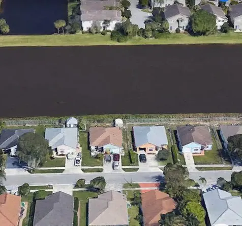 2634 W 28th Street Riviera Beach FL 33404