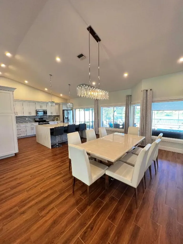 20725 Waters Edge Court Boca Raton FL 33498