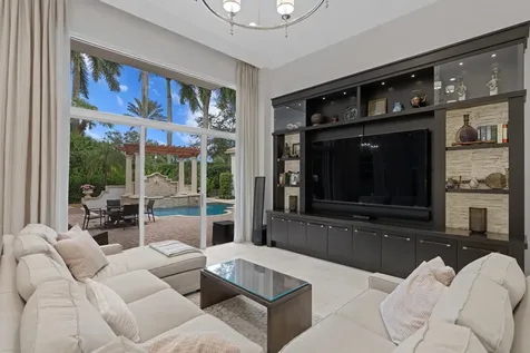 102 Via Verde Way Palm Beach Gardens FL 33418
