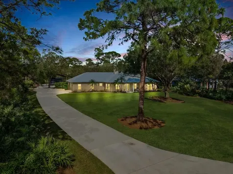 10632 Pine Cone Lane Fort Pierce FL 34945