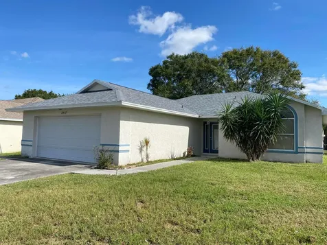 2417 SW Aberdeen Street Port St Lucie FL 34953