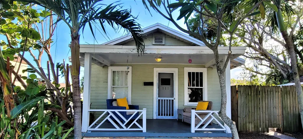 511 5th Avenue N Lake Worth Beach FL 33460